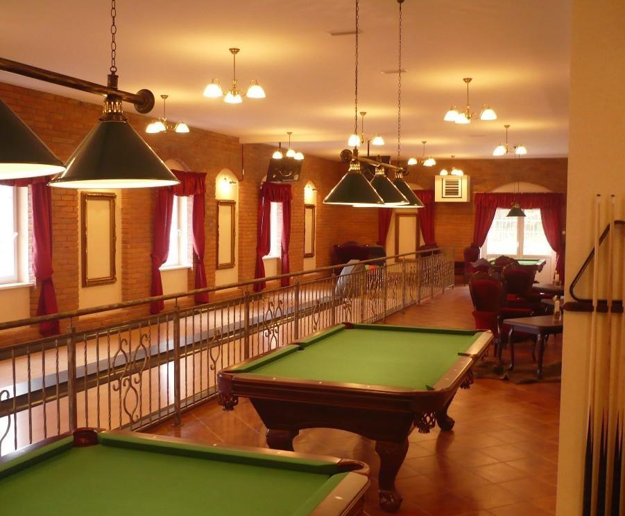 Hotel Ksiezycowy Dworek Кентшин Екстериор снимка